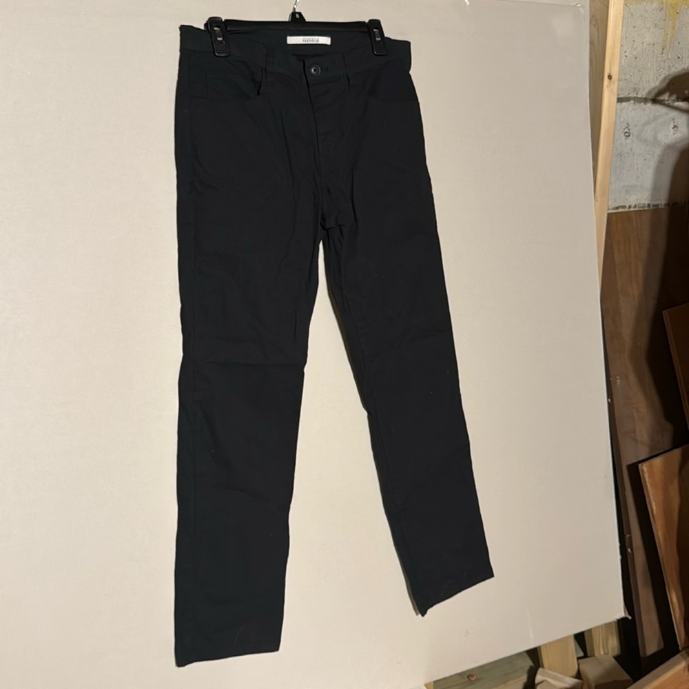 Dark gray/black pants